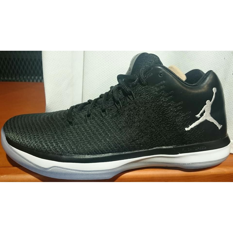 2017 六月 AIR JORDAN XXXI LOW AJ31 籃球鞋 黑白 897564-002