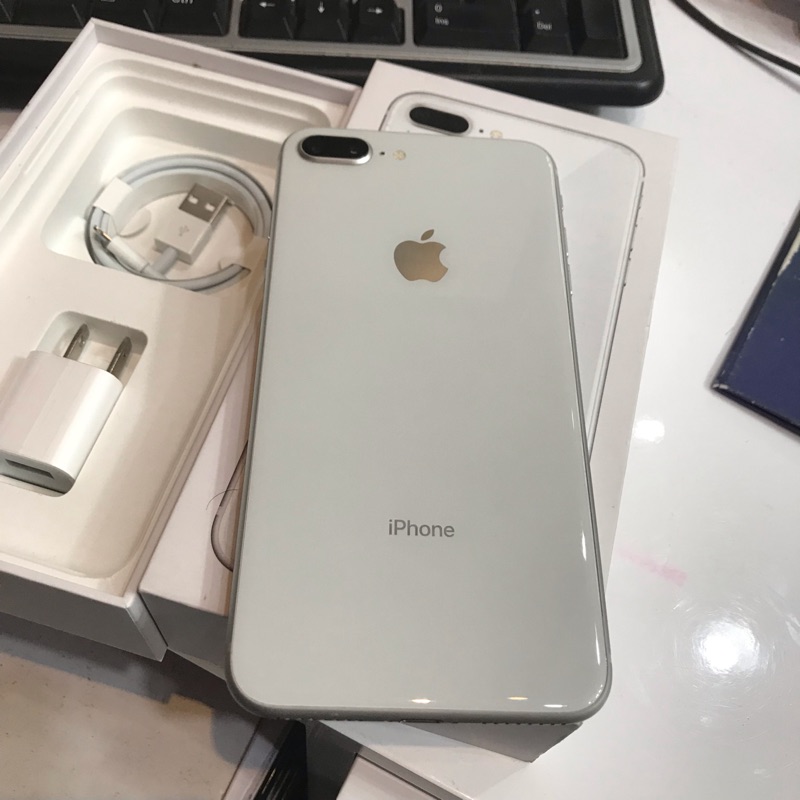 iPhone 8plus 64gb