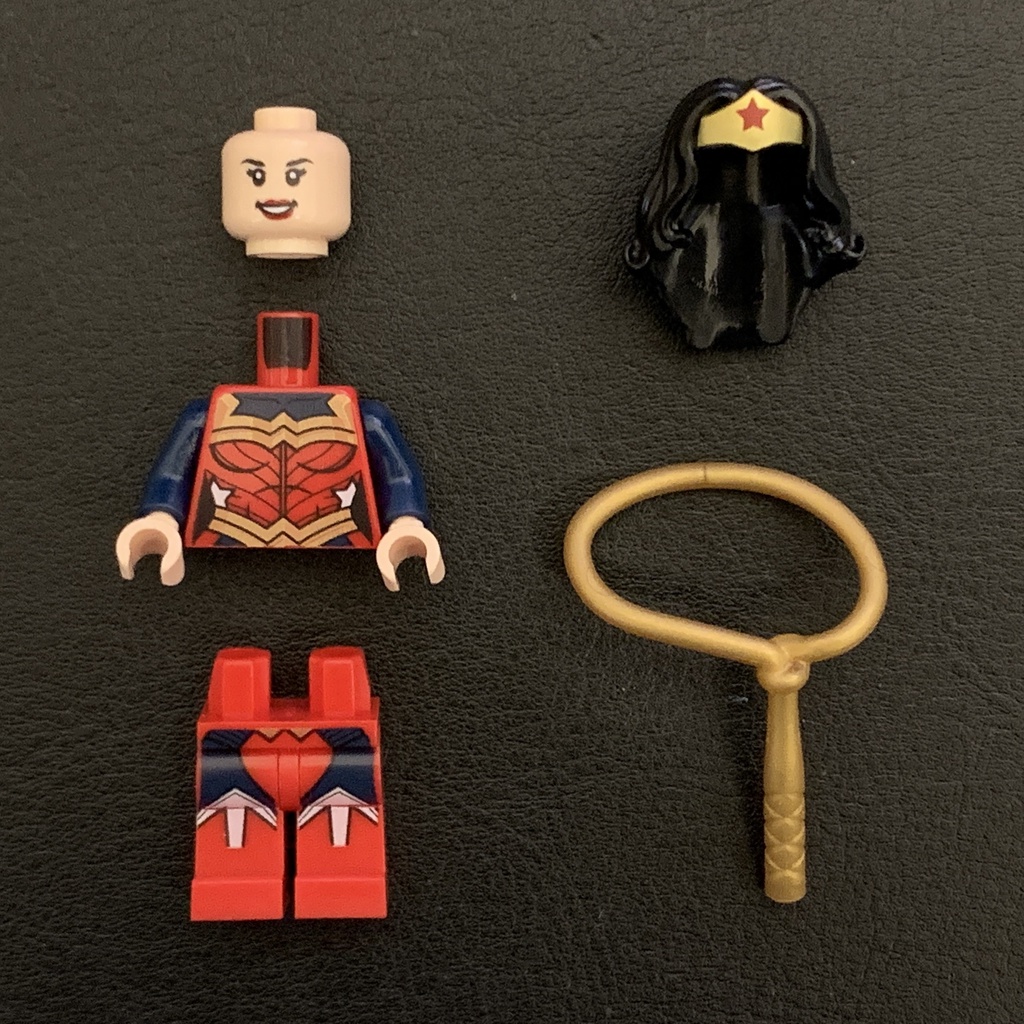 「樂高 軍團」LEGO DC 超級英雄 驚人百科書 限定版 神力女超人 及 真言套索 SH392 76046 76087
