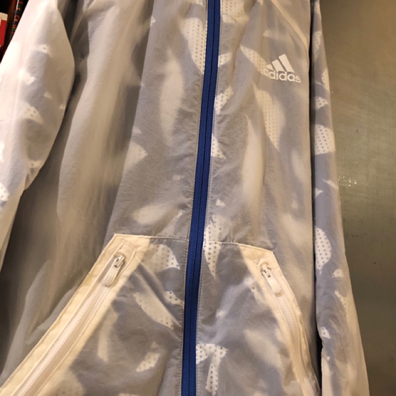 Adidas 防風防水雙面外套（110-130cm）