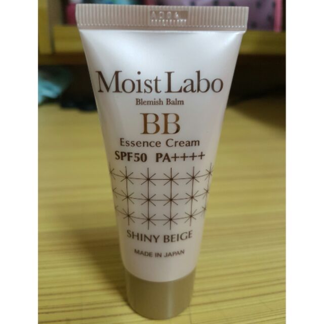 moist labo BB霜