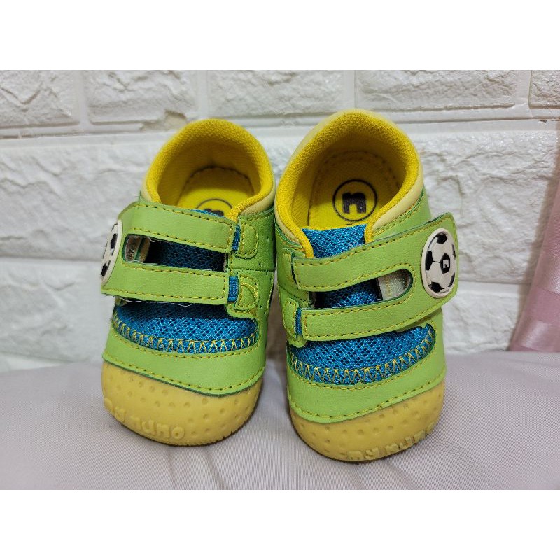 【二手】麗嬰房 my nuno 足球小童男寶寶外出鞋-綠 黏貼式
