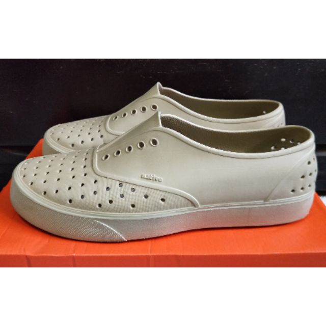 加拿大品牌 native MILLER 米勒 男 卡其色 防水鞋 休閒鞋 洞洞鞋 便鞋 雨天-M12=US12 size