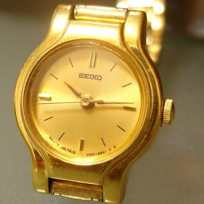 絕版品Seiko 女性典雅不鏽鋼古董金錶 18mm
