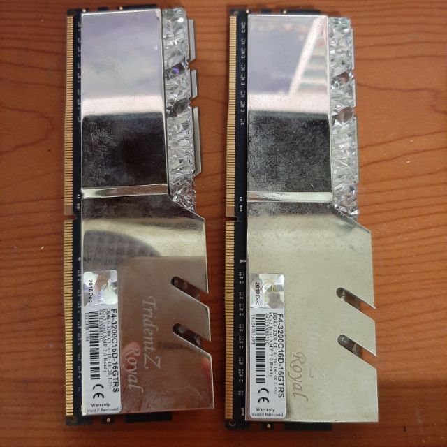 客訂臉書G.Skill芝奇皇家戟 銀色 Royal 8g*2 3200 CL16皇家銀