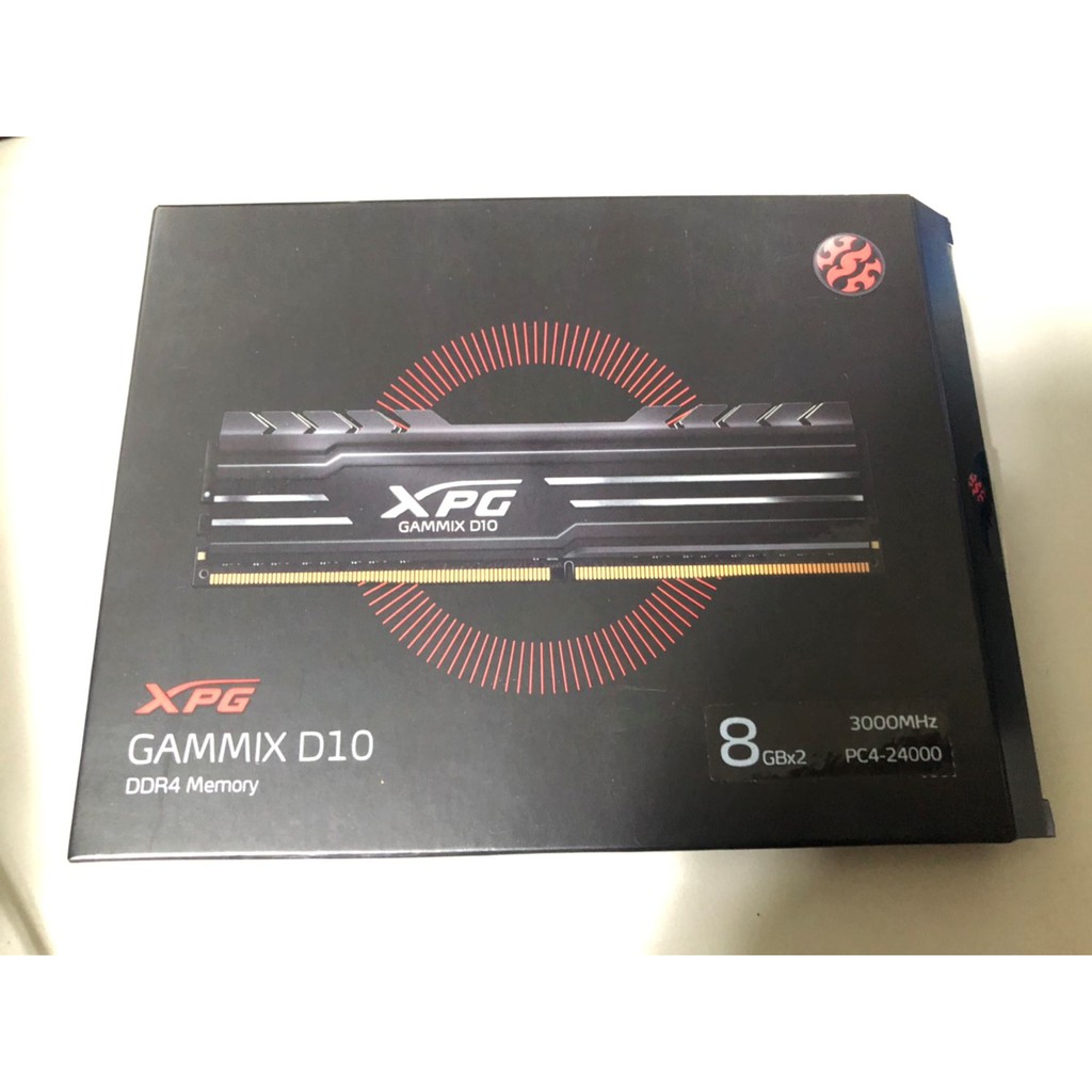 威剛 8G*2 DDR4-3000 XPG D10超頻/CL16(黑色)-雙通道-全新未使用