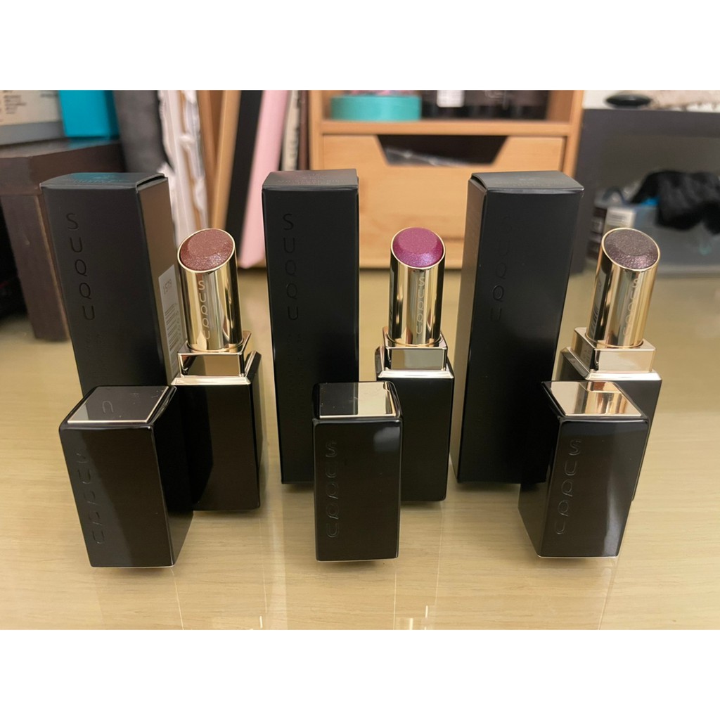 全新 現貨 19秋冬新品suqqu晶采豔澤唇膏限量色 111燻色 112冬花火 113黒潤 蝦皮購物