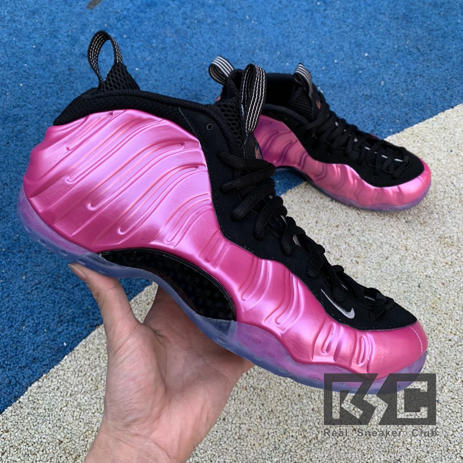 Nike Air Foamposite OneUS 12: Amazon.ca: Shoes ...