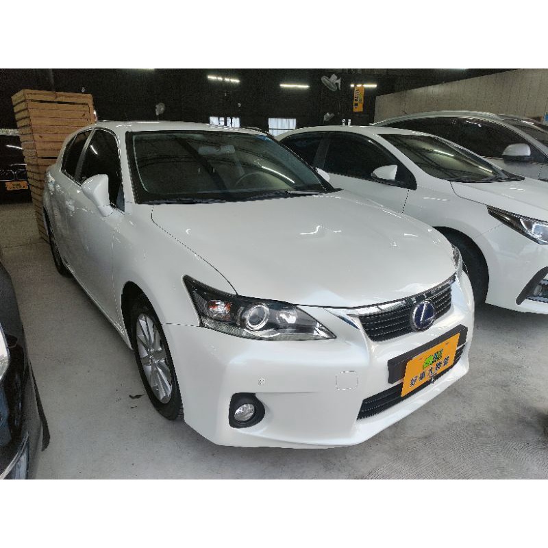 2012 ct200h 跑4萬 一手車 售62萬 0977366449自售