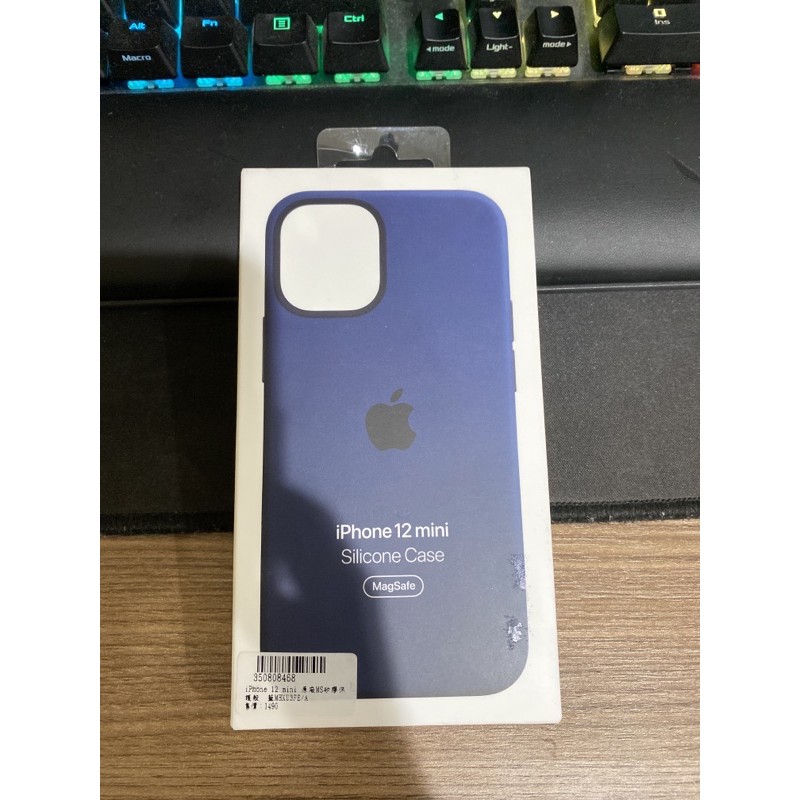 全新未拆封 IPhone 12 mini 原廠矽膠保護殼（深藍）