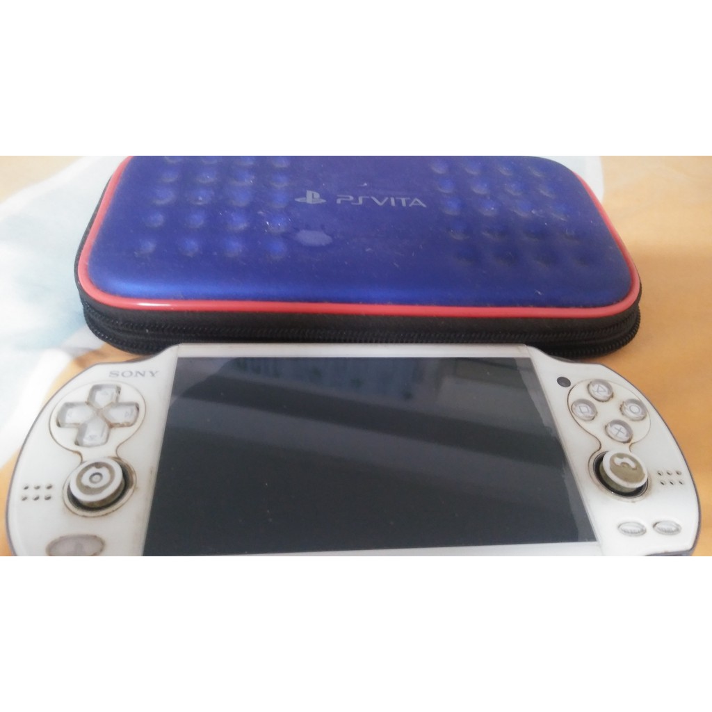 二手 PS Vita 1007 16G 加10片遊戲