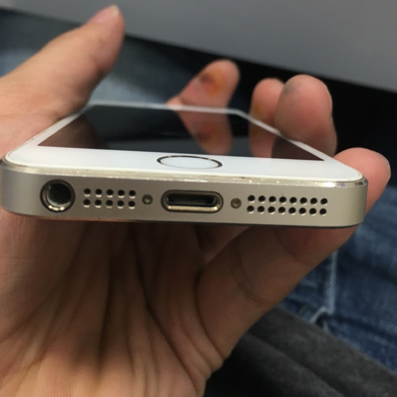 Apple iPhone 5s 64g 金色
