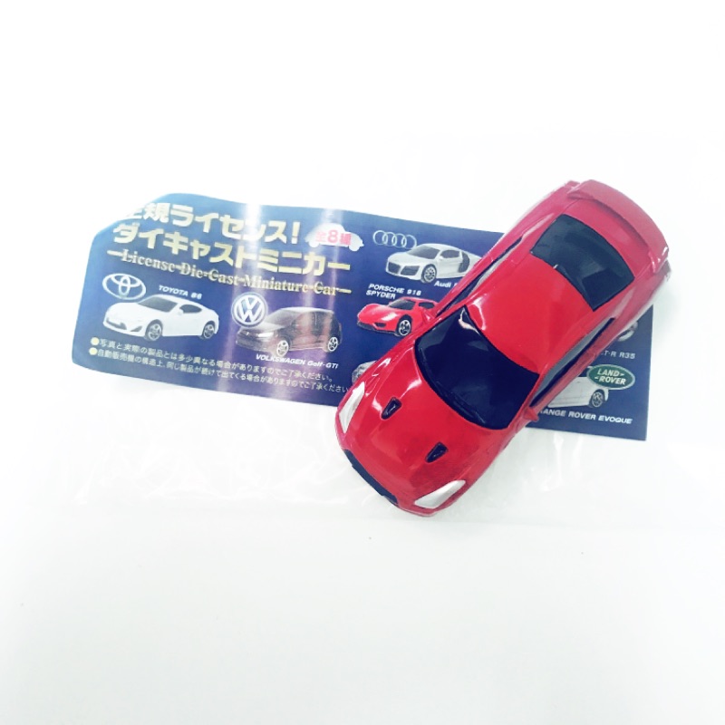 日本 汽車扭蛋 Licensc Dic Cast Miniature Car 紅色NISSAN GT-R R35