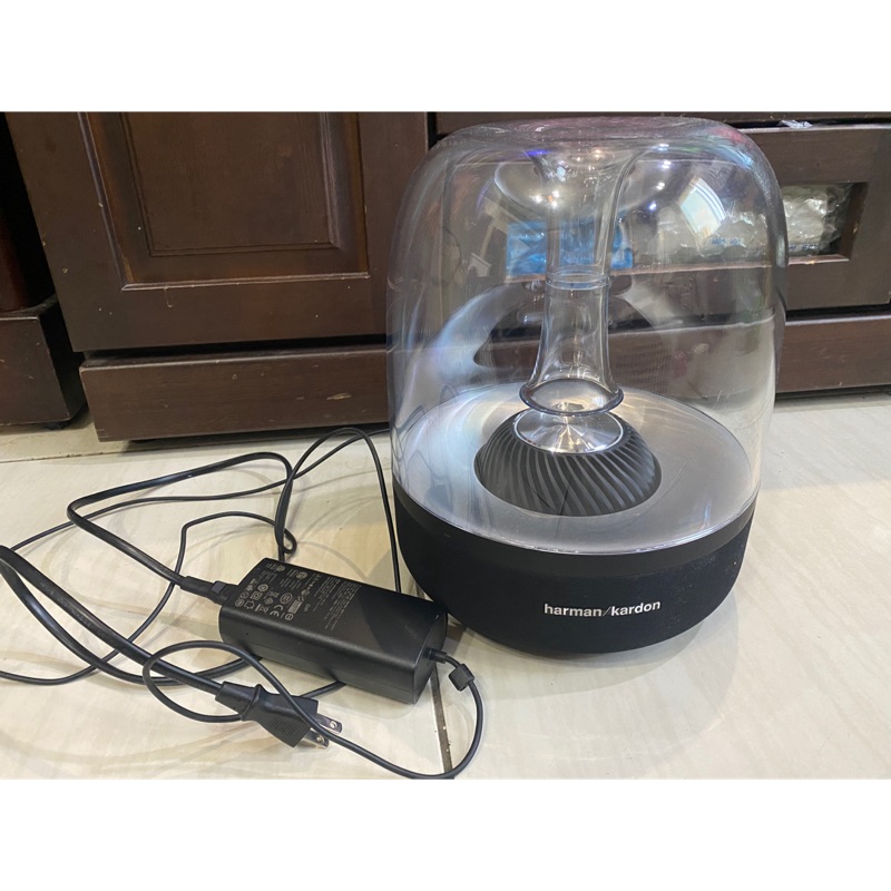 harman kardon allure spotify