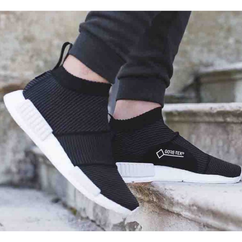 nmd gore tex city sock