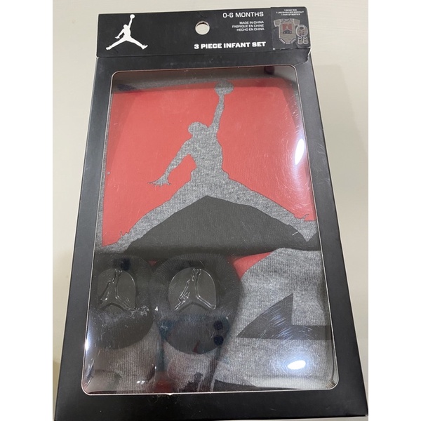 美國🇺🇸童裝 全新正品 jordan 3件組包屁衣禮盒 男寶 女寶 新生兒 彌月 滿月 美國童裝 Nike jordan