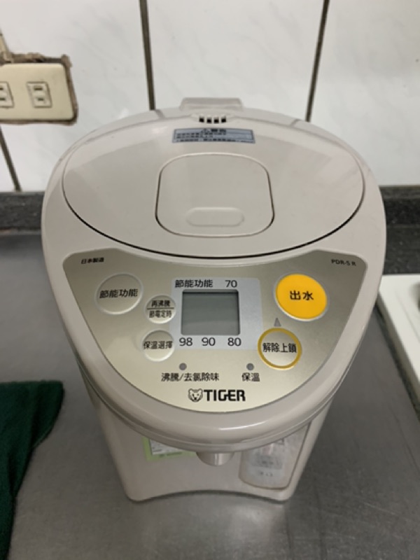 虎牌 TIGER 微電腦電熱水瓶 3公升 日本製 2017年製造 PDR-S30R 9成新