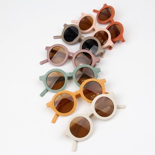 ❤️贈眼鏡盒❤️兒童磨砂鏡框太陽眼鏡 防紫外線  寶寶墨鏡 兒童配件 拍照造型 夏日單品