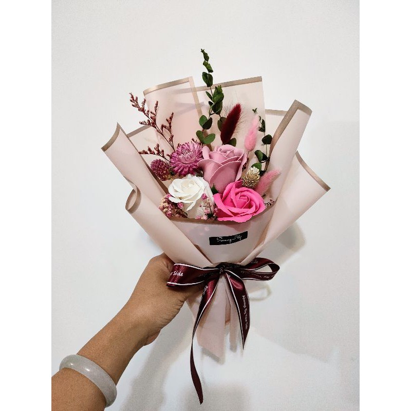 多色 小資花束乾燥花棉花香氛皂花花束情人花束生日花束畢業花束感謝花束告白花束男孩女孩花束小花束 蝦皮購物