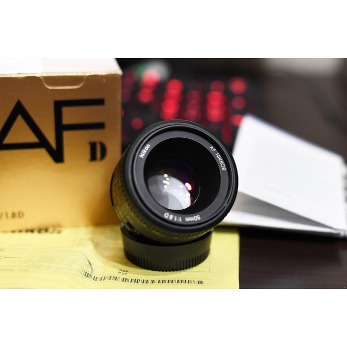 Nikon AF Nikkor 50mm F1.8D 國祥公司貨 大光圈 人像鏡 必收藏