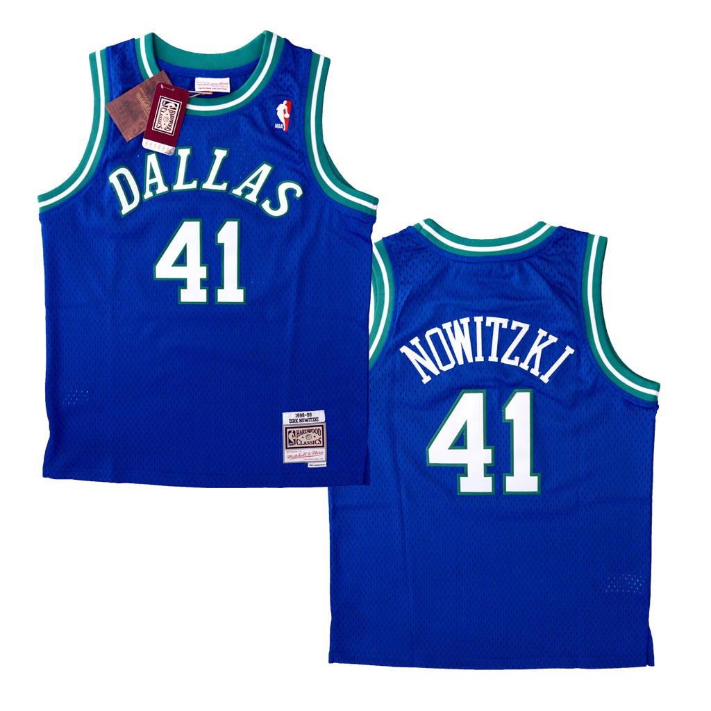 Mitchell &amp; Ness 獨行俠隊 Dirk Nowitzki 98-99 青年版 Swingman 球衣