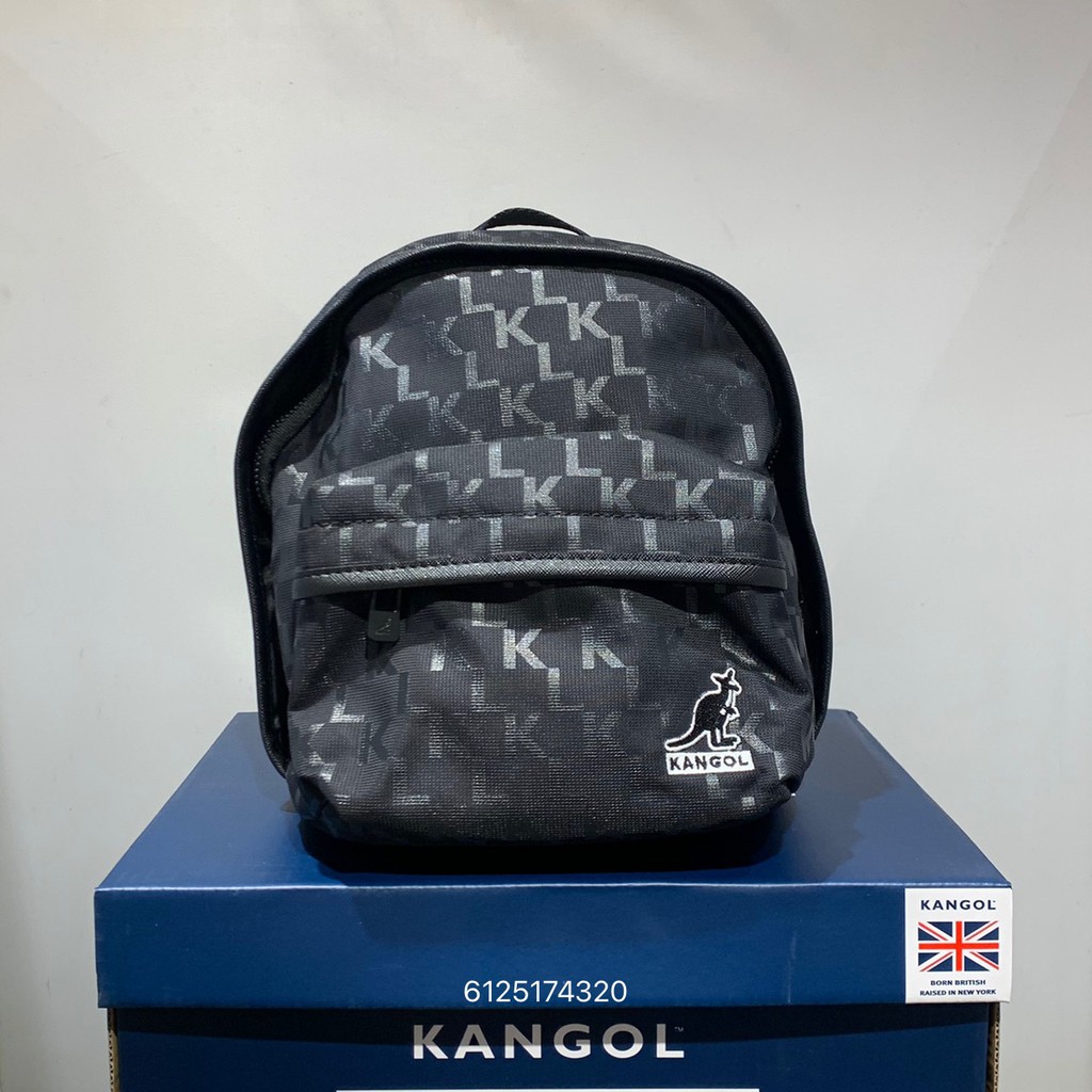 KANGOL 黑色滿版LOGO印花小型後背包 6125174320