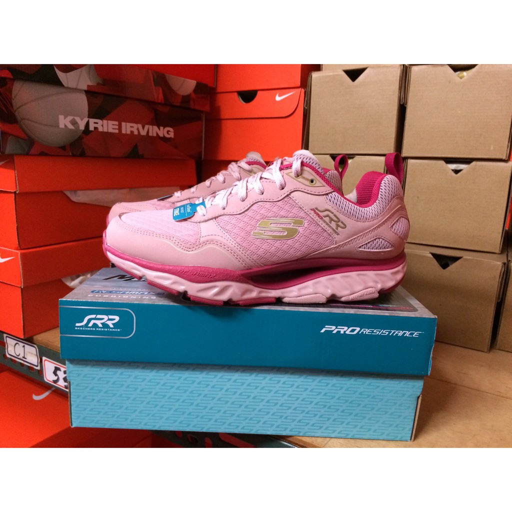 SKECHERS 女鞋 跑步系列 SRR PRO RESISTAN足弓推進器  回彈 避震 久站 88888338MVE