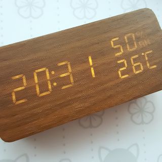 【現貨】方型木質電子鐘 日本直送【波吉】