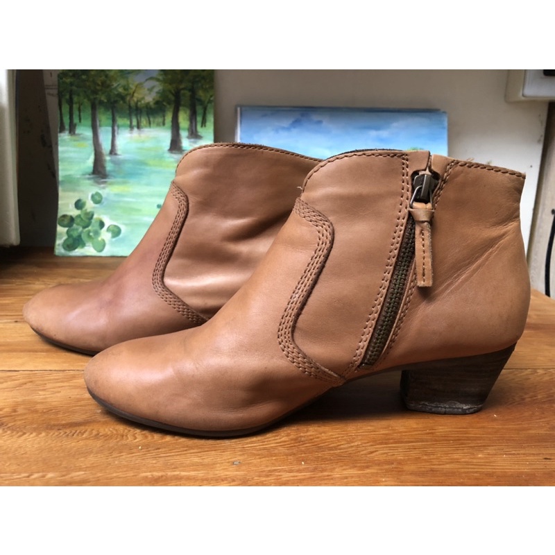 Clarks 二手 女鞋 短靴 尺寸6 棕色 靴子