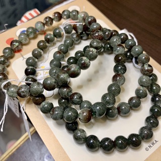 優質天然-超天然滿礦綠幽靈半盆滿盆紅皮異相8/9mm（單圈）手珠手鍊DIY串珠隔珠配珠圓珠•點點水晶•