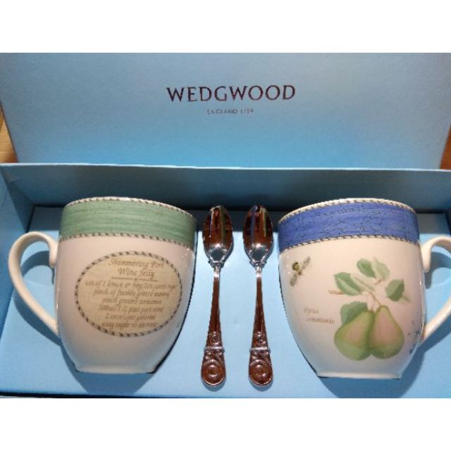 Wedgwood莎拉花園馬克對杯組，附點心匙，附盒子，無提袋，價可議