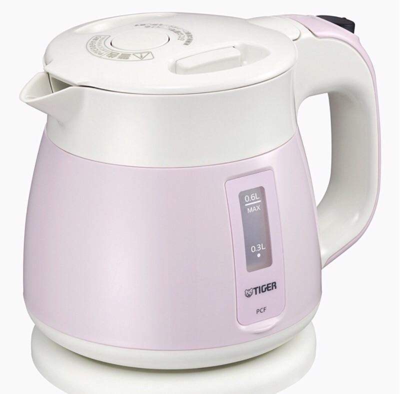 現貨 日本tiger 虎牌pcf G060 W 電熱水壺0 6l 熱水瓶快煮壺粉紅色 蝦皮購物