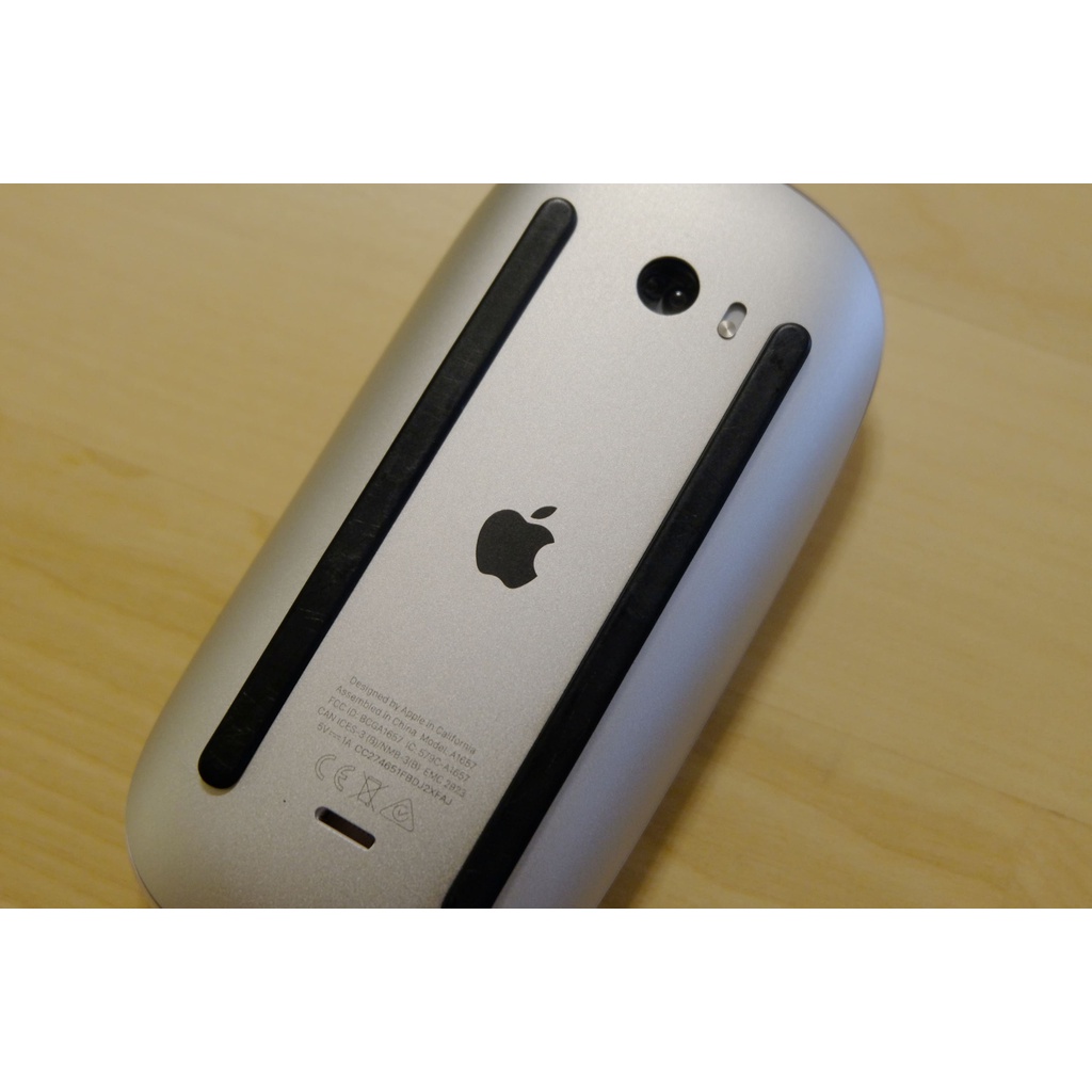 Apple Magic Mouse 2//蘋果巧控滑鼠/無線滑鼠/二手/9成新/全新Lightning 連接線/ 免運費