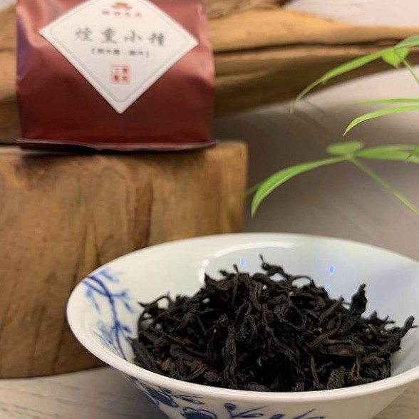 【釅韻逸品】 精選茶品｜武夷山煙燻正山小種 7g±0.5/包x1｜正岩茶 滋味較醇 松煙味 花果香 桂圓乾香