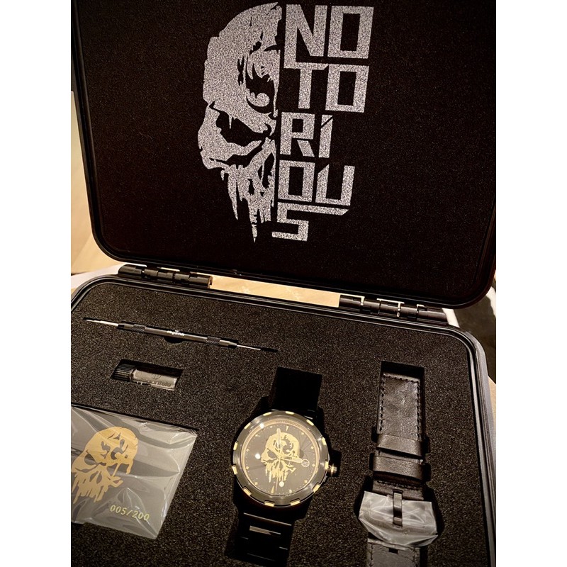 #降價！惡名昭彰初代骷髏機械錶[黑金］限量200支 #005 館長初代手錶notorious錶盒