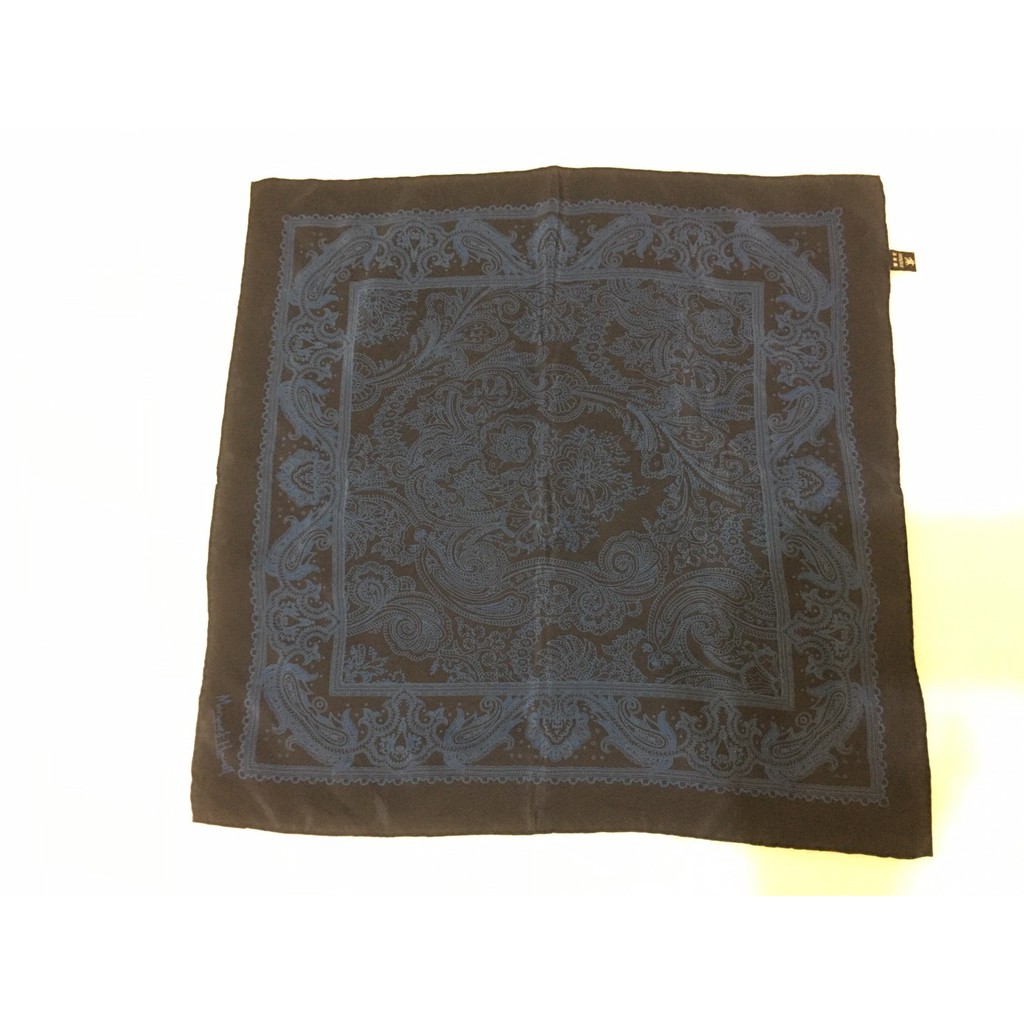 （二手）Anglobal Ltd. Margaret Howell 黑底海軍藍華麗花卉絲巾 方巾 英國製 35x35cm
