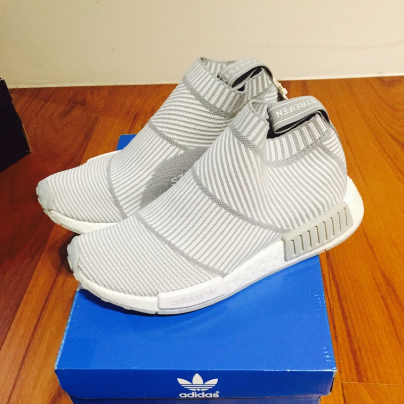 Adidas originals nmd cs1 灰白配色 size 24