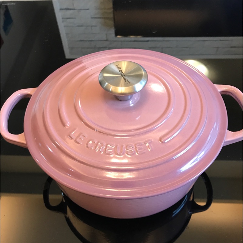 Le Creuset  20公分 葵錦紫 ***婆婆媽媽燉肉神器***