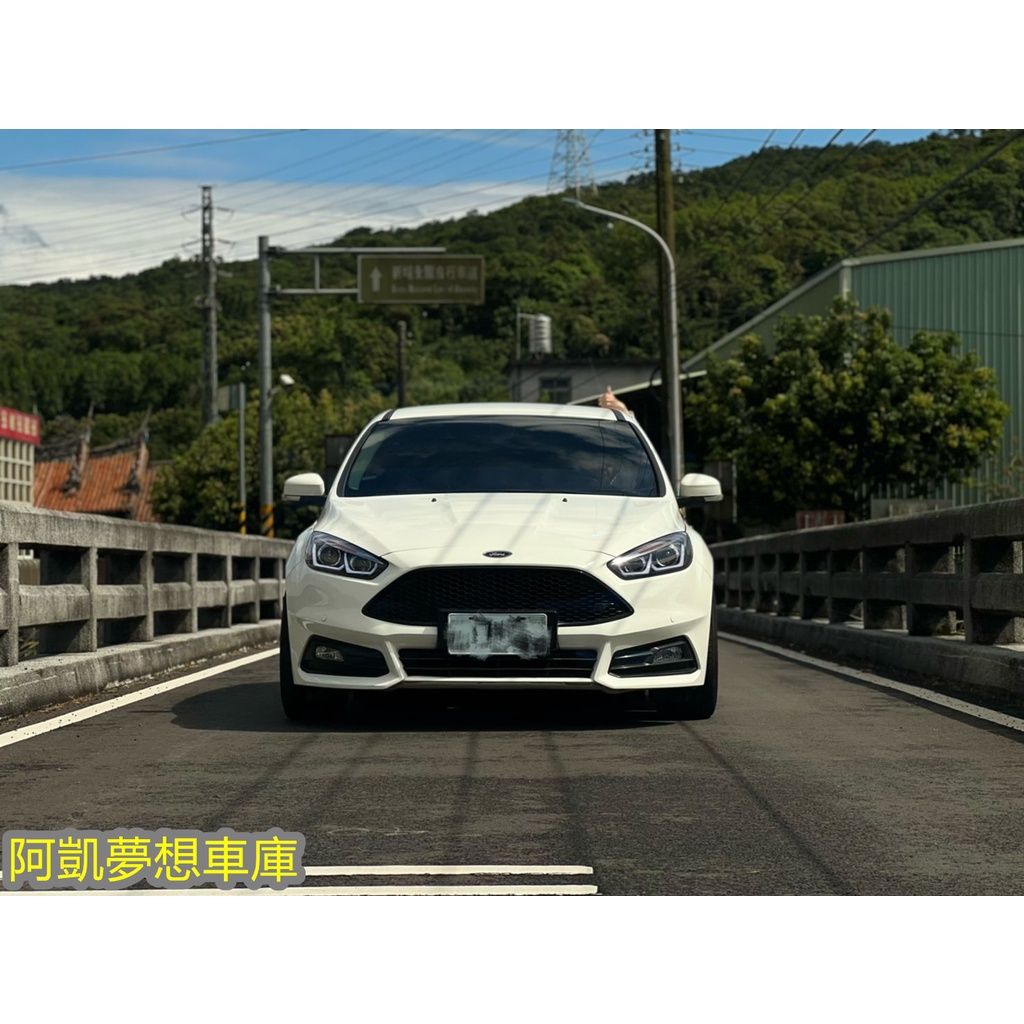 2017 Ford 福特 •focus 佛卡斯 只賣3x萬❗️ 賞車專線 ☎️ 0906—632—944