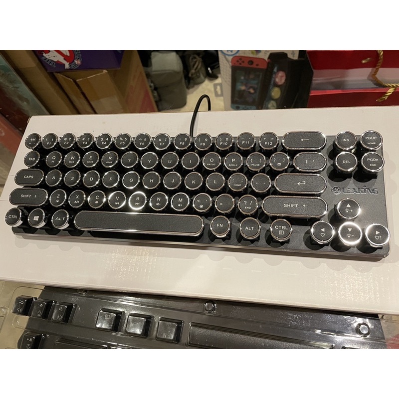 Lexking雷斯特 Lkb-7130 68鍵 青軸 機械式鍵盤 打字機 復古 募集資金
