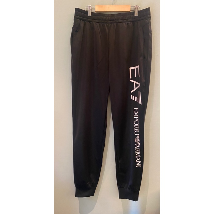 (H.K歐美精品) Emporio Armani EA7 側邊大LOGO 縮口褲 棉褲