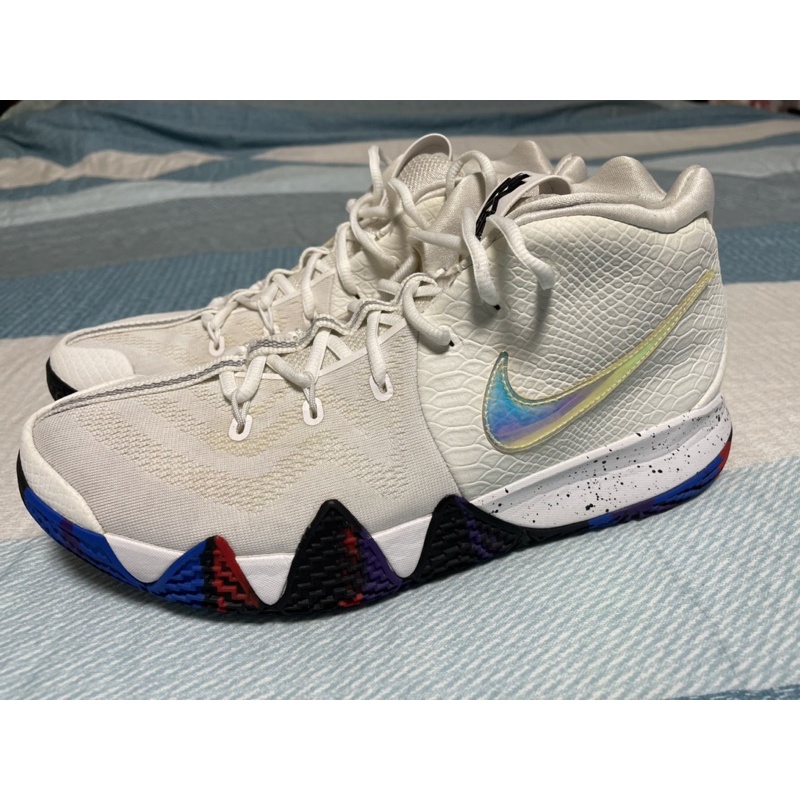 ［二手］2018 NIKE ZOOM KYRIE 4 EP NCAA XDR 籃球鞋 彩色底 US 12