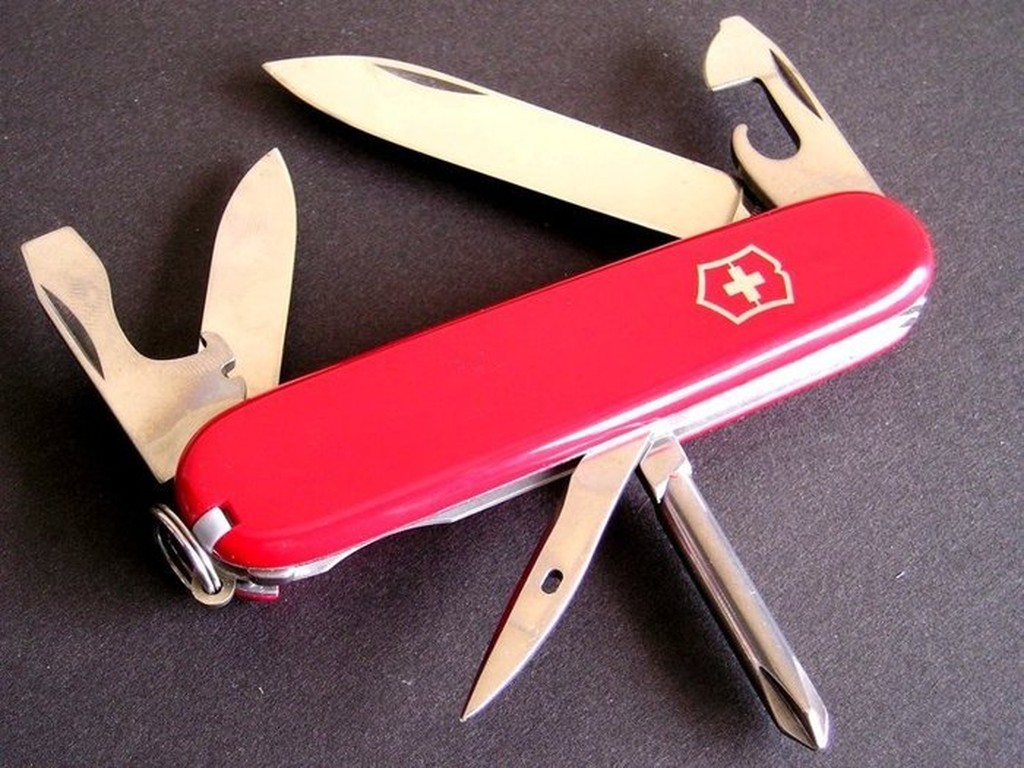 瑞士製造 維氏VICTORINOX Tinker 經典12用紅色瑞士刀(1.4603)