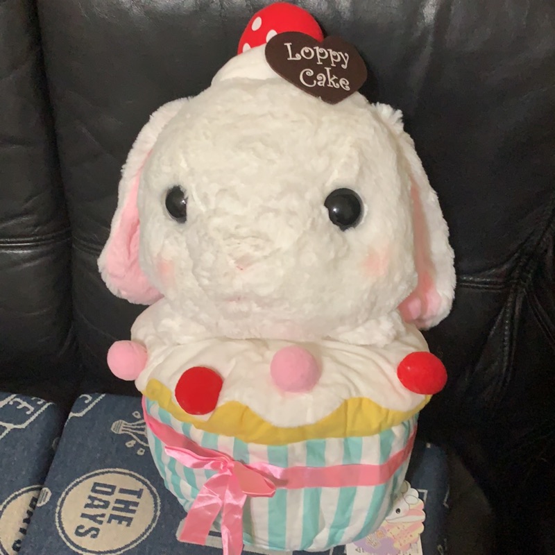 🐿日本帶回全新🐿蛋糕兔 兔子 蛋糕 生日 禮物 聖誕 禮物