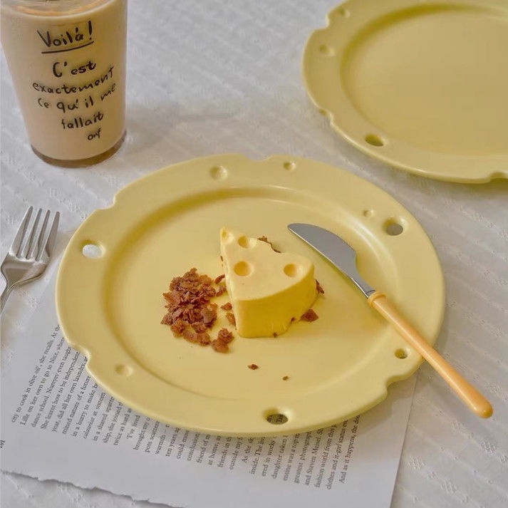 韓國奶酪盤 奶油色芝士奶酪盤子耐高溫陶瓷西餐盤歐式家用餐廳早餐沙拉甜品盤
