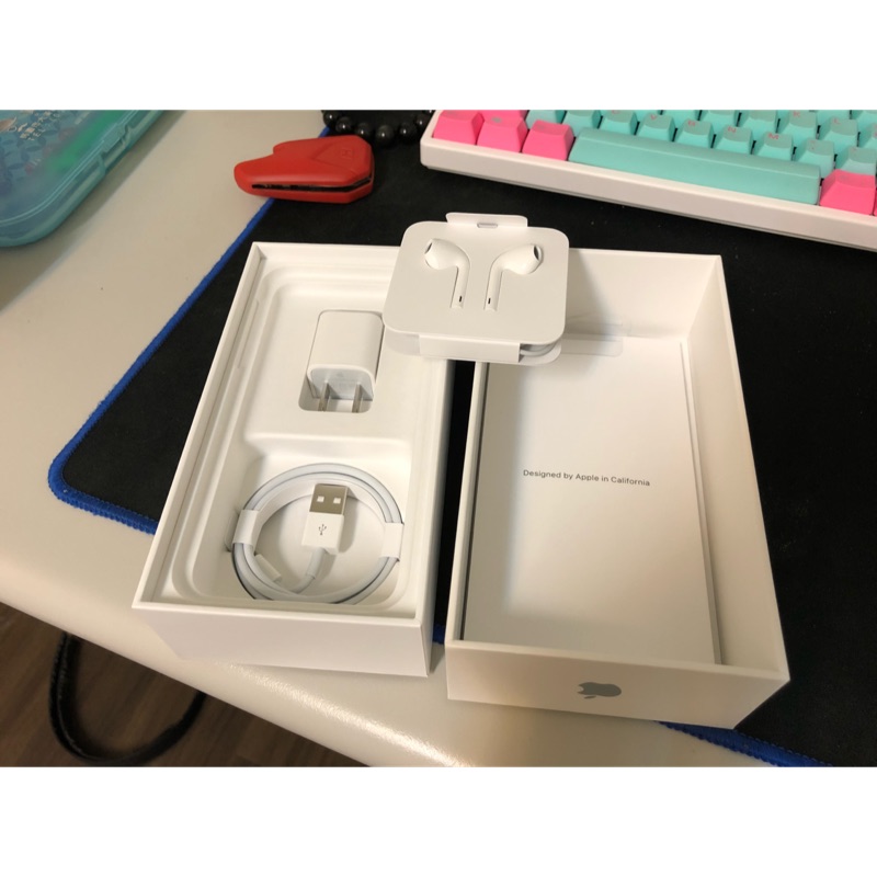 【Race】全新 Apple 原廠耳機 豆腐頭 充電線