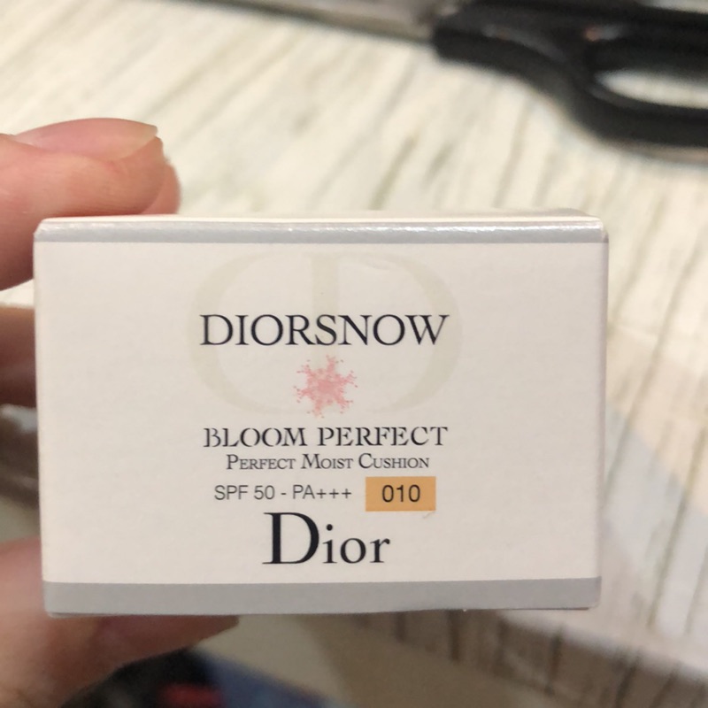 Dior迪奧雪晶靈氣墊粉餅精巧版010