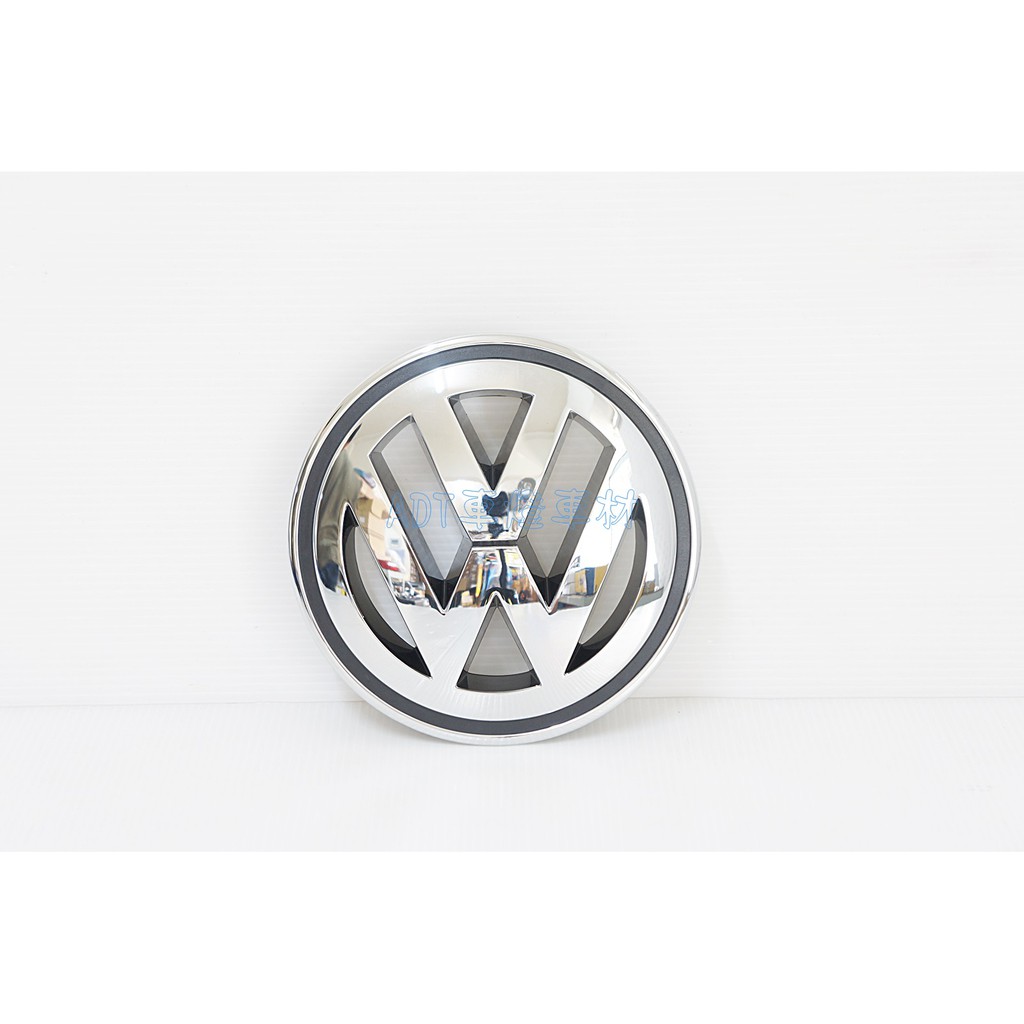 ~~ADT.車材.車材~~VW GOLF 5 R32 JETTA PASSAT 05 06 07 08 原廠水箱護罩標誌