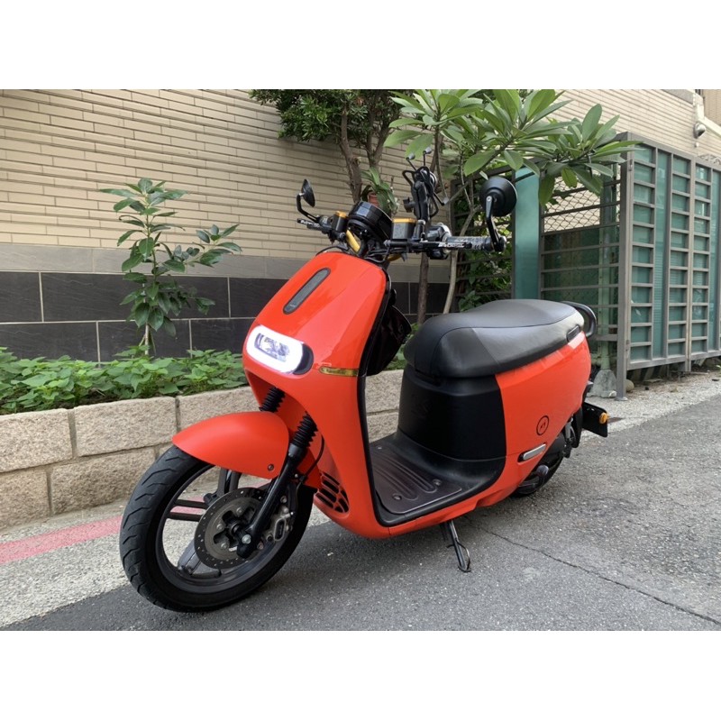 gogoro s2 plus 電動車 超新 高雄 便宜 無倒無摔