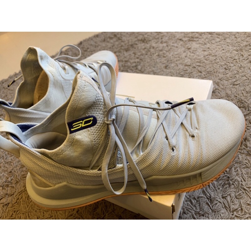 NBA 勇士隊 Curry 5 籃球鞋US10 (二手)